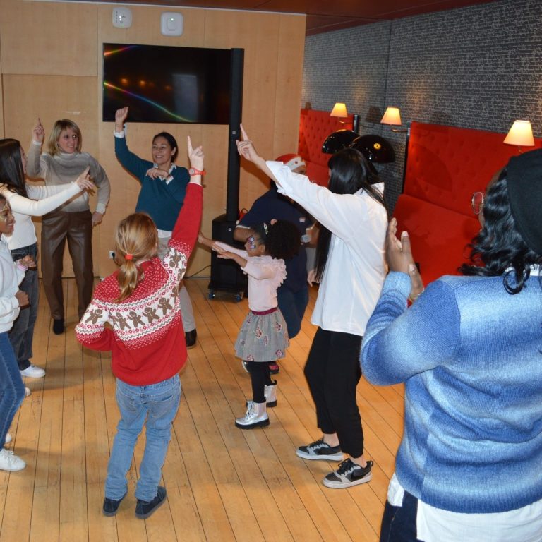 danse enfants noel